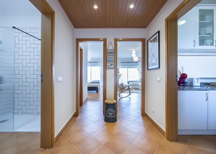 & Sea View Apartment, Meia Apartment *