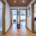 & Sea View Apartment, Meia Apartman *