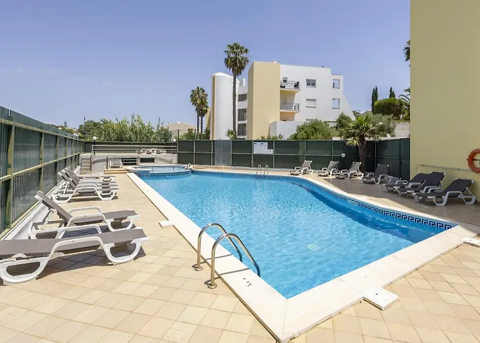 & Sea View Apartment, Meia Lagos