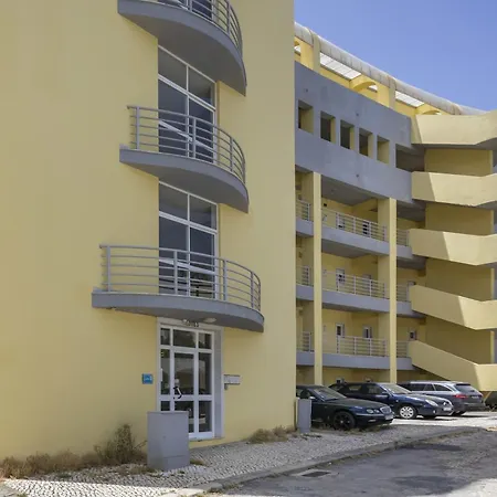 Appartement & Sea View Apartment, Meia